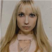 Maestra de primaria, lengua extranjera y pedagogía terapéutica, especialista alumnos con necesidades educativas especiales